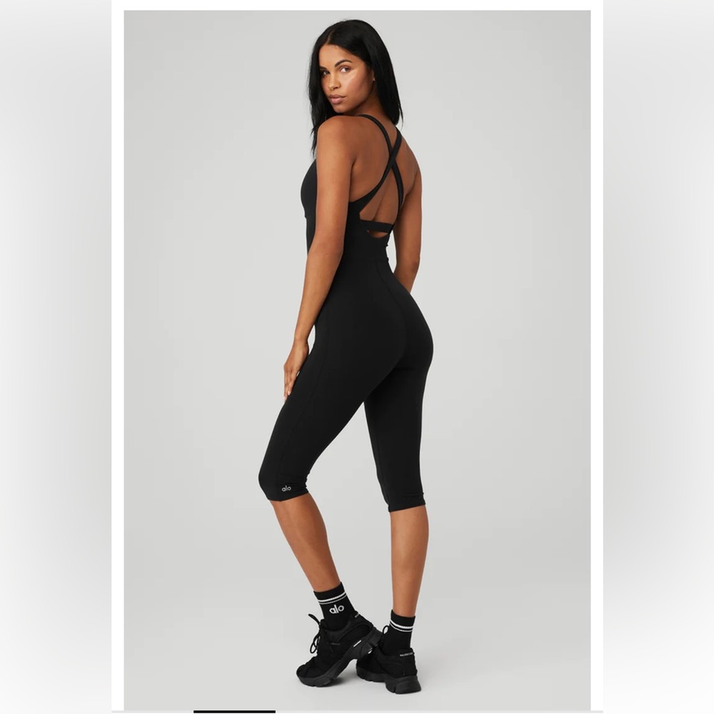 ALO Yoga Airbrush Physique Onesie Black Jumpsuit Bodysuit - Picture 2 of 16